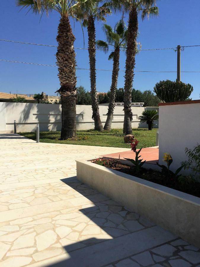 La Villa Delle Spezie Marzamemi Exterior photo