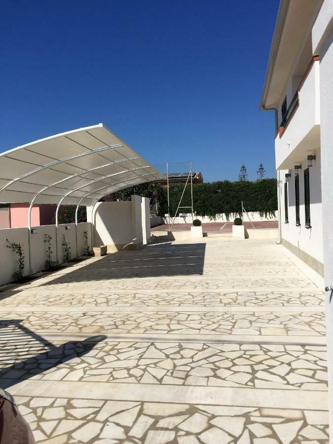La Villa Delle Spezie Marzamemi Exterior photo