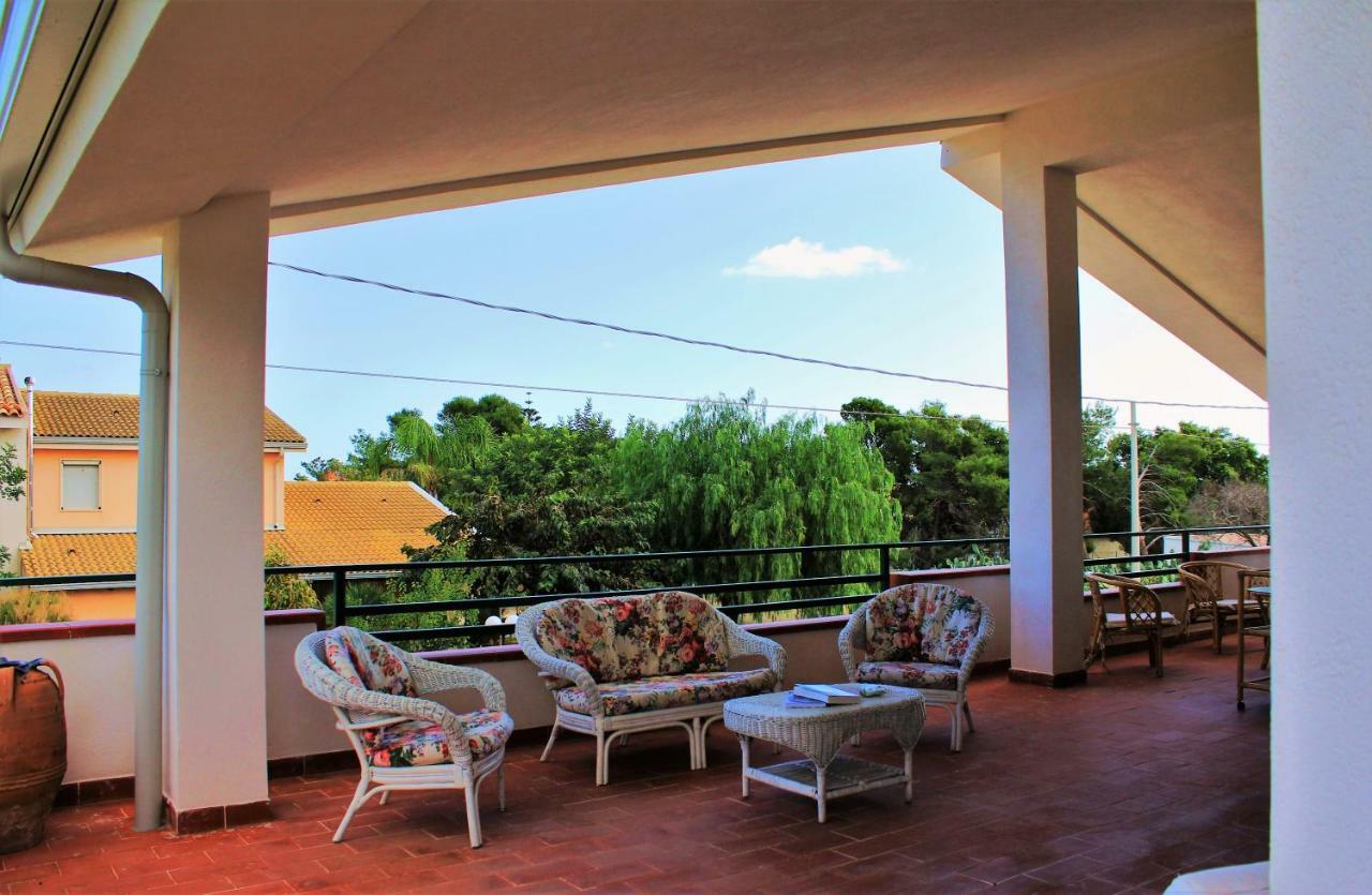 La Villa Delle Spezie Marzamemi Exterior photo