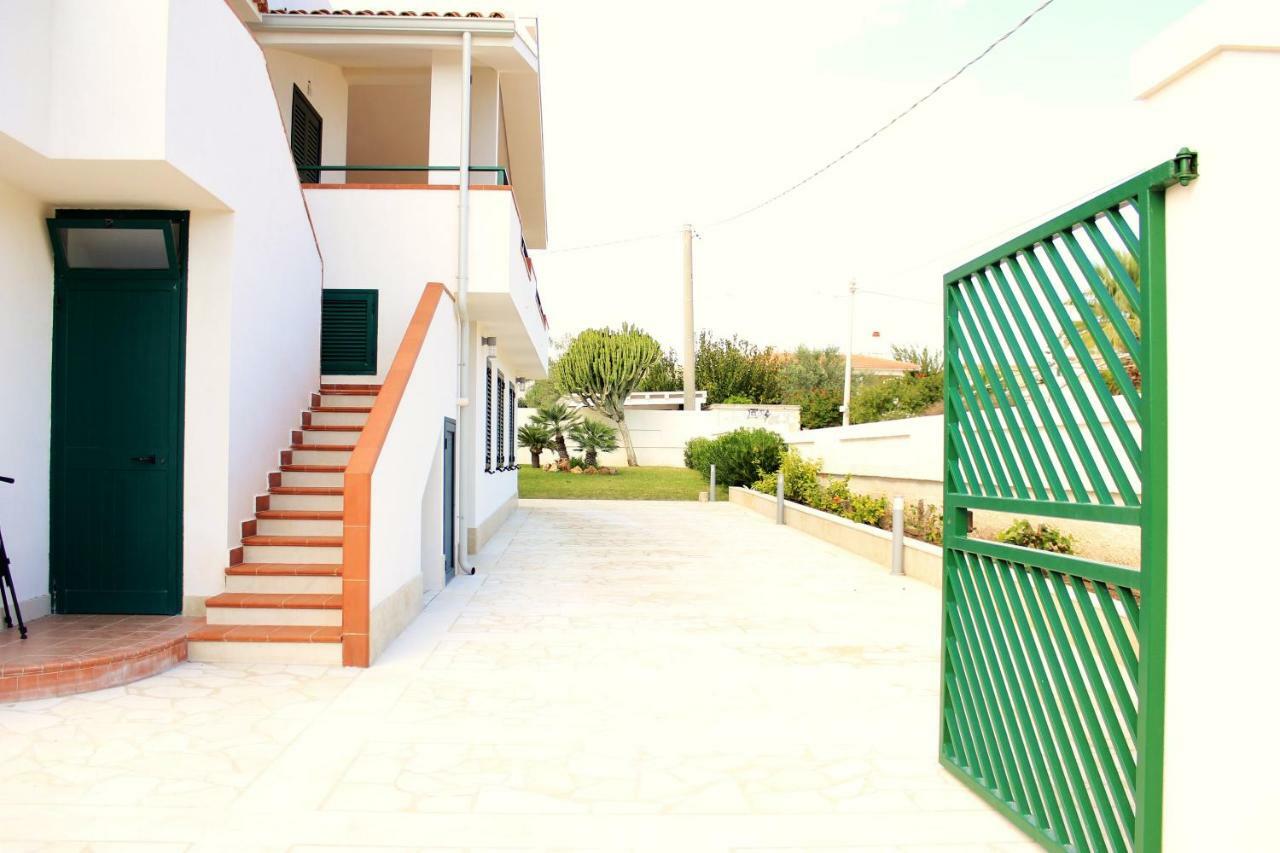 La Villa Delle Spezie Marzamemi Exterior photo