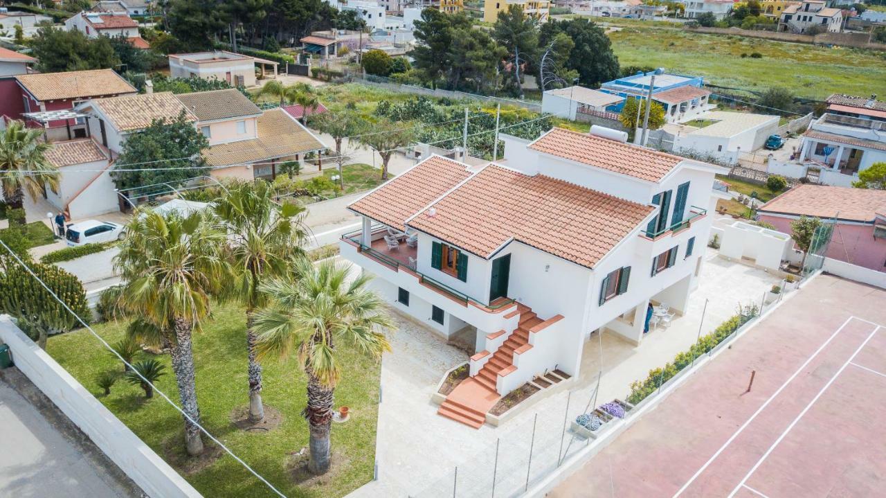 La Villa Delle Spezie Marzamemi Exterior photo