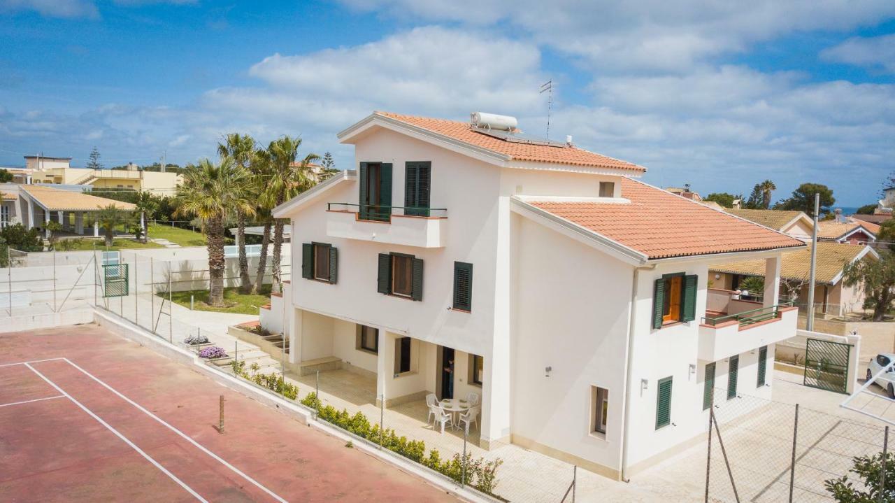 La Villa Delle Spezie Marzamemi Exterior photo